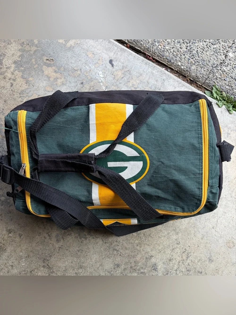 Vintage 90s Green Bay Packers NFL Football Gym Bag